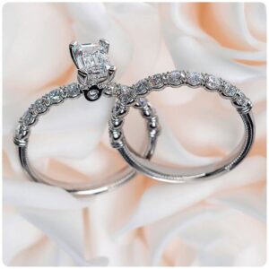 2pcs Sparkling Women Wedding Ring Set Surulere