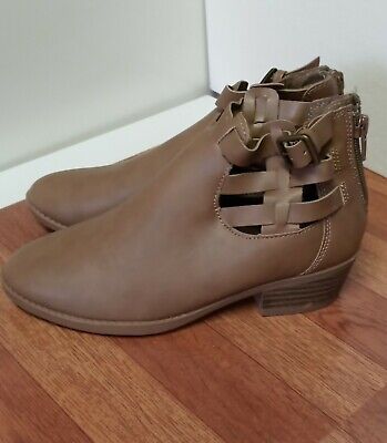 American Eagle Kids Tan Cut-out Ankle Boots Lagos